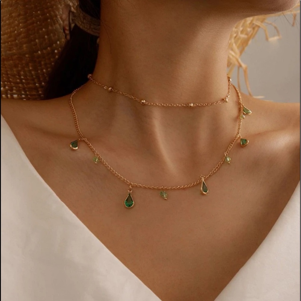 Water Droplets 2 Layer Necklace (green) - Picture 3 of 4